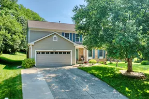 2064 Periwinkle Ct, Crescent Springs, KY 41017 - Photo 8