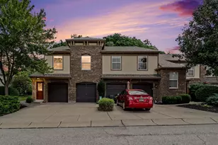 2244 Rolling Hills Dr, Covington, KY 41017 - Photo 1