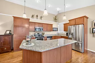 2059 Madison Dr, Hebron, KY 41048 - Photo 4