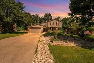 705 Oakridge Dr, Union, KY 41091 - Photo 2