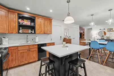 323 E 2nd Street #105, Covington, KY 41011 - Photo 8