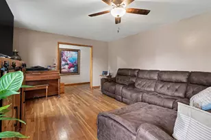 237 Elm St, Falmouth, KY 41040 - Photo 4