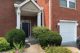 7041 Glen Kerry Ct, Florence, KY 41042 - Photo 2
