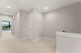 93 W 13th St, Newport, KY 41071 - Photo 16