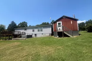125 Breezy Dr, Owenton, KY 40359 - Photo 2