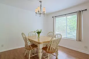 2118 Castlebar Ct, Crescent Springs, KY 41017 - Photo 10