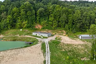 1000 Lazy Bee Ln, Vanceburg, KY 41179 - Photo 2