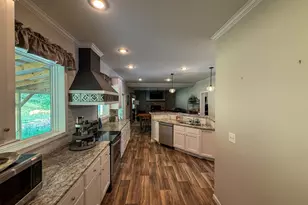 1000 Lazy Bee Ln, Vanceburg, KY 41179 - Photo 16