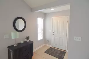 9090 Royal Oak Ln, Union, KY 41091 - Photo 8