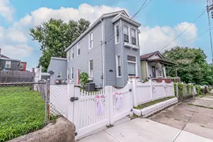 310 Berry St, Dayton, KY 41074 - Photo 1