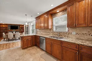 156 Burgess Ln, Florence, KY 41042 - Photo 18