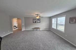 759 Walton Ter Dr, Walton, KY 41094 - Photo 2