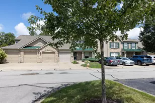 1548 Butler Ct, Florence, KY 41042 - Photo 2