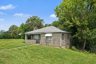 7520 Alexandria Pike, Alexandria, KY 41001 - Photo 1