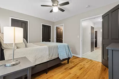 230 W 8th Street, Newport, KY 41071 - Photo 10