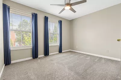 230 W 8th Street, Newport, KY 41071 - Photo 16