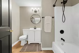 230 W 8th St, Newport, KY 41071 - Photo 12