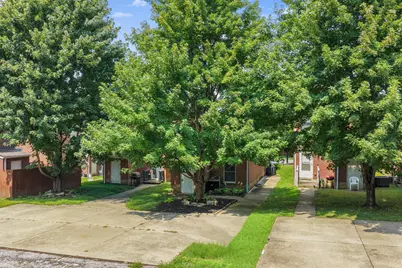 230 W 8th Street, Newport, KY 41071 - Photo 20