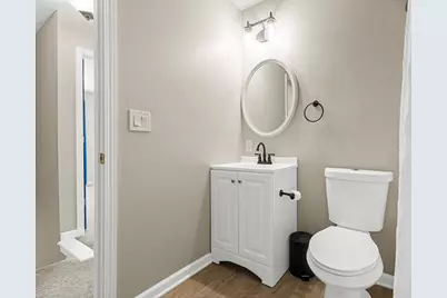 230 W 8th Street, Newport, KY 41071 - Photo 18