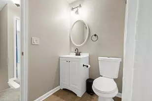 230 W 8th St, Newport, KY 41071 - Photo 18