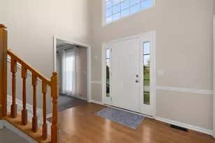 516 Wessex Ln, Walton, KY 41094 - Photo 2