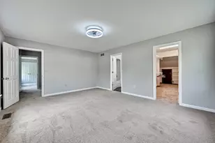 2232 Amsterdam Rd, Villa Hills, KY 41017 - Photo 22