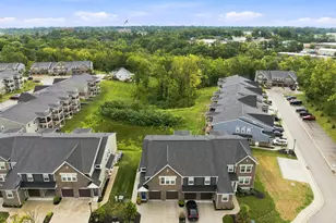 588 Foxhill Dr, Crescent Springs, KY 41017 - Photo 20