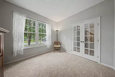 9738 Cherbourg Drive, Union, KY 41091 - Photo 8