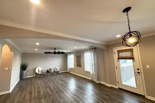 1807 Bramble Ct, Hebron, KY 41048 - Photo 6