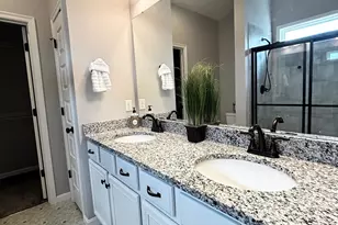 1807 Bramble Ct, Hebron, KY 41048 - Photo 14