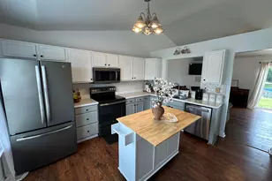 2511 Samantha Dr, Burlington, KY 41005 - Photo 8