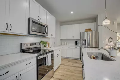 688 Streamside Drive #Lower, Alexandria, KY 41001 - Photo 6