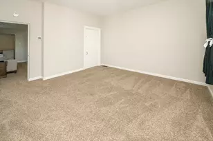 230 W 9th St, Newport, KY 41071 - Photo 20