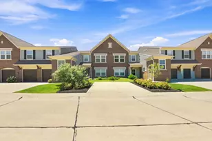 7610 Woodhaven Ct, Alexandria, KY 41001 - Photo 2