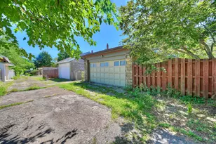 608 E 21st St, Covington, KY 41014 - Photo 26