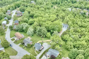 315 Peggy Ann Ln, Alexandria, KY 41001 - Photo 6
