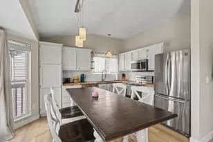 10065 Armstrong St, Union, KY 41091 - Photo 2