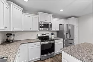 7100 Desmond Ln, Union, KY 41091 - Photo 8
