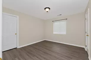 10124 Carnation Ct, Florence, KY 41042 - Photo 12