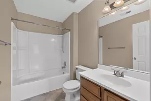 10124 Carnation Ct, Florence, KY 41042 - Photo 16
