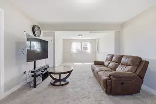 102 Churchill Dr, Williamstown, KY 41097 - Photo 16