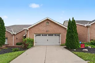 1864 Quarry Oaks Dr, Florence, KY 41042 - Photo 2