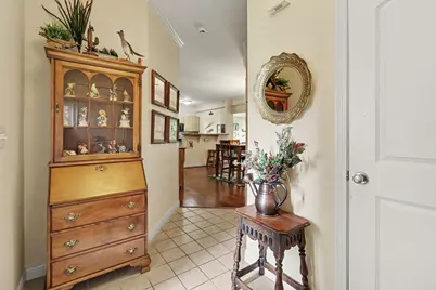 1864 Quarry Oaks Drive, Florence, KY 41042 - Photo 4