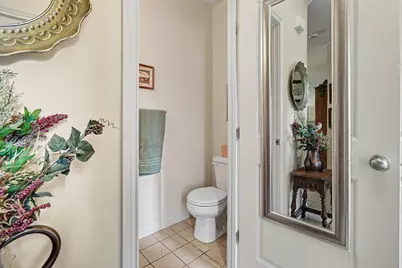 1864 Quarry Oaks Drive, Florence, KY 41042 - Photo 6