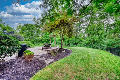 631 Meadow Wood Drive, Crescent Springs, KY 41017 - Photo 36