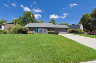 822 Deena Dr, Villa Hills, KY 41017 - Photo 1