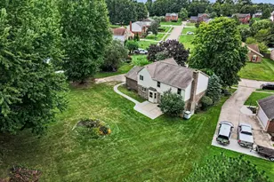 1216 Darvyville Dr, Florence, KY 41042 - Photo 30