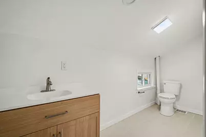 319 W 12th Street, Newport, KY 41071 - Photo 8