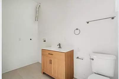 319 W 12th Street, Newport, KY 41071 - Photo 6