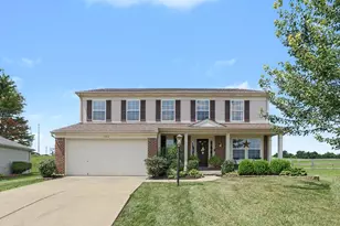 1966 Peach Blossom Ln, Hebron, KY 41048 - Photo 2